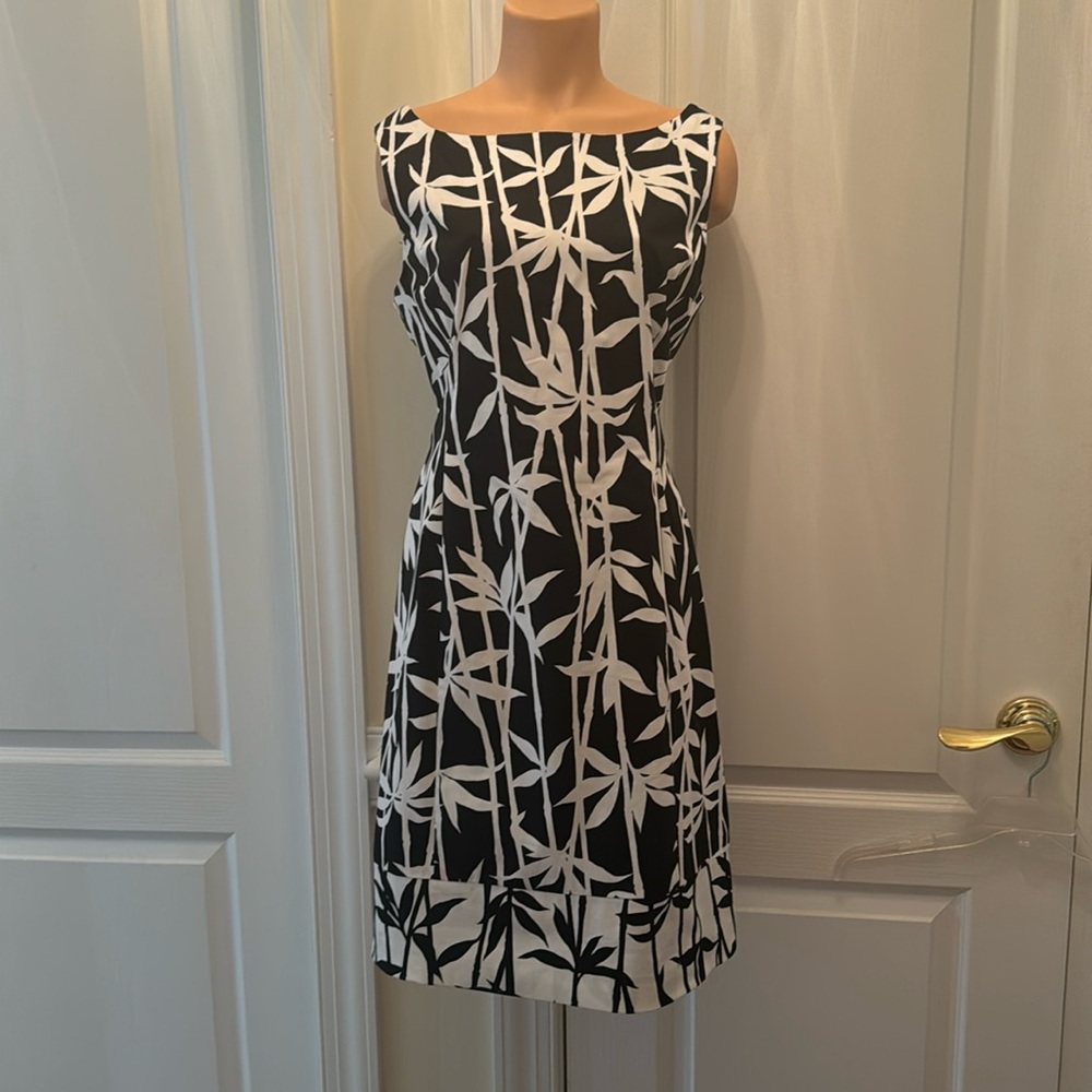 JONES NEW YORK Stretch Cotton Shift Dress Size 12 Black White EUC LCSR $100